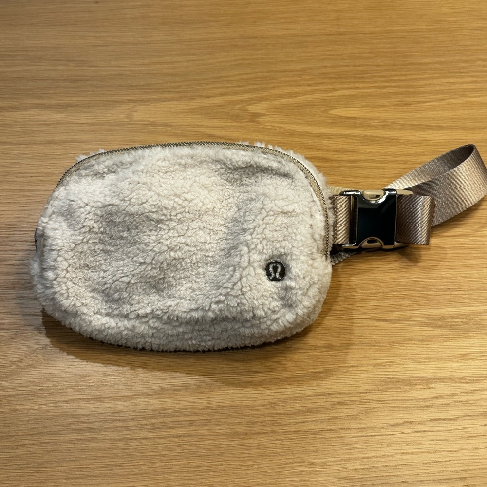 Lululemon Belt Bag